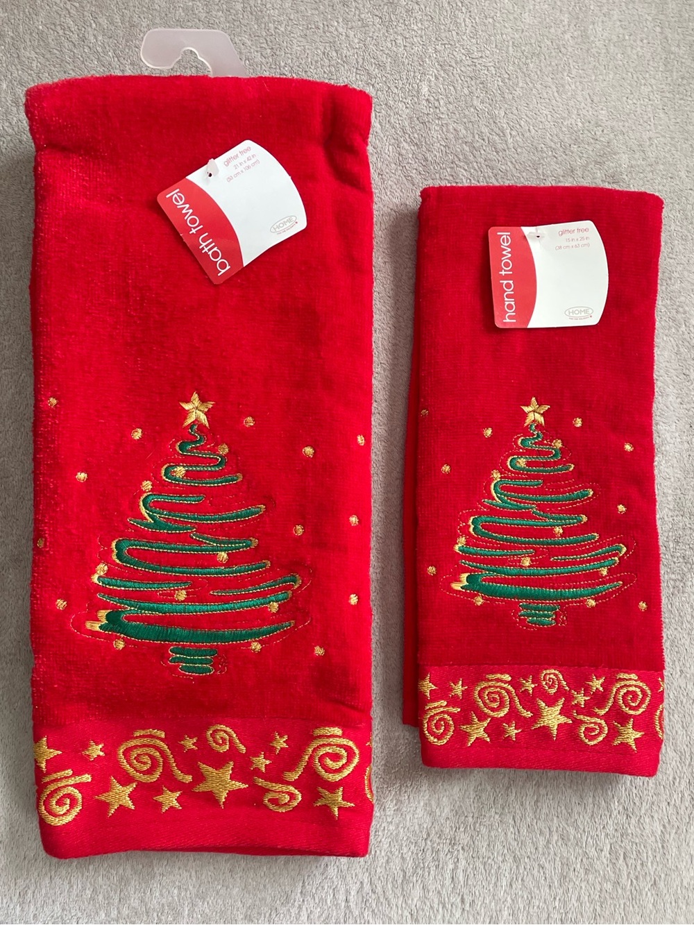 Festive Red Christmas Tree Kitchen Towels - Picture 2 of 7